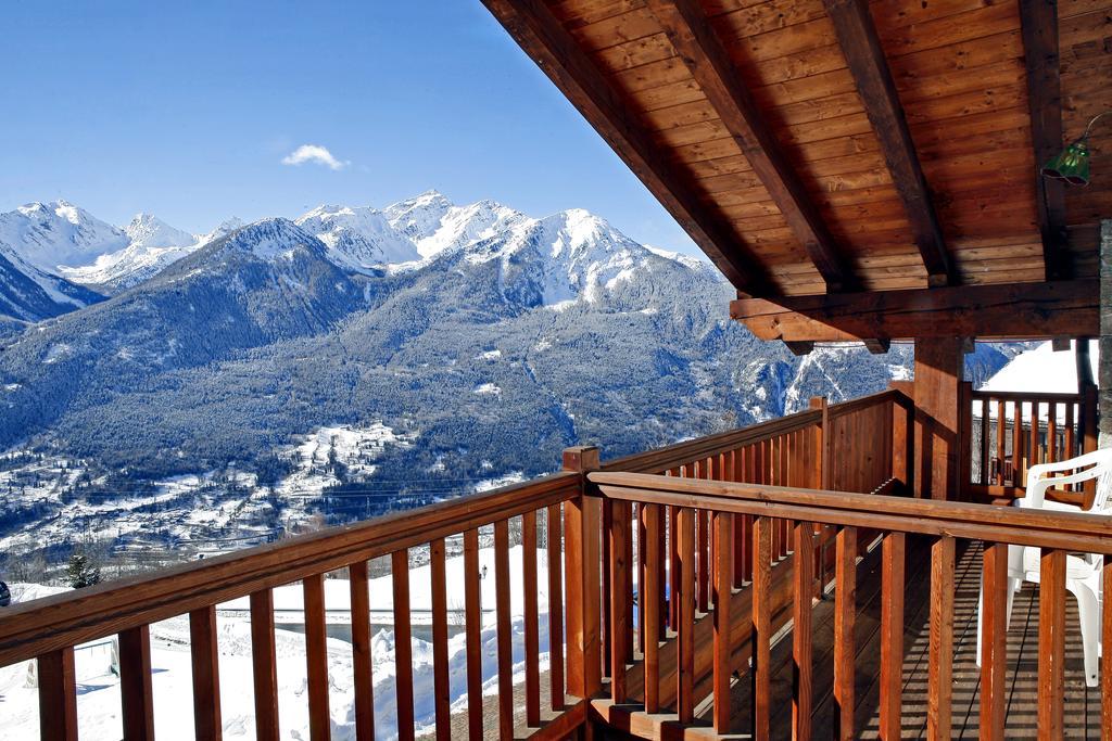 Les Combes Hotel ลาซัลเล ภายนอก รูปภาพ